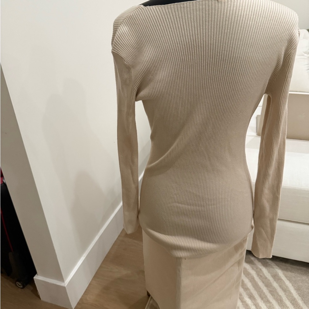 REVOLVE Lovers + Friends Cream Long Sleeve Dress - Picture 4 of 5